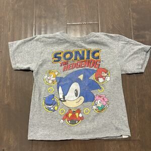 Sonic the Hedgehog Shirt Youth‎ 4 Sega Tails Knuckles Amy Retro Style Kids Tee